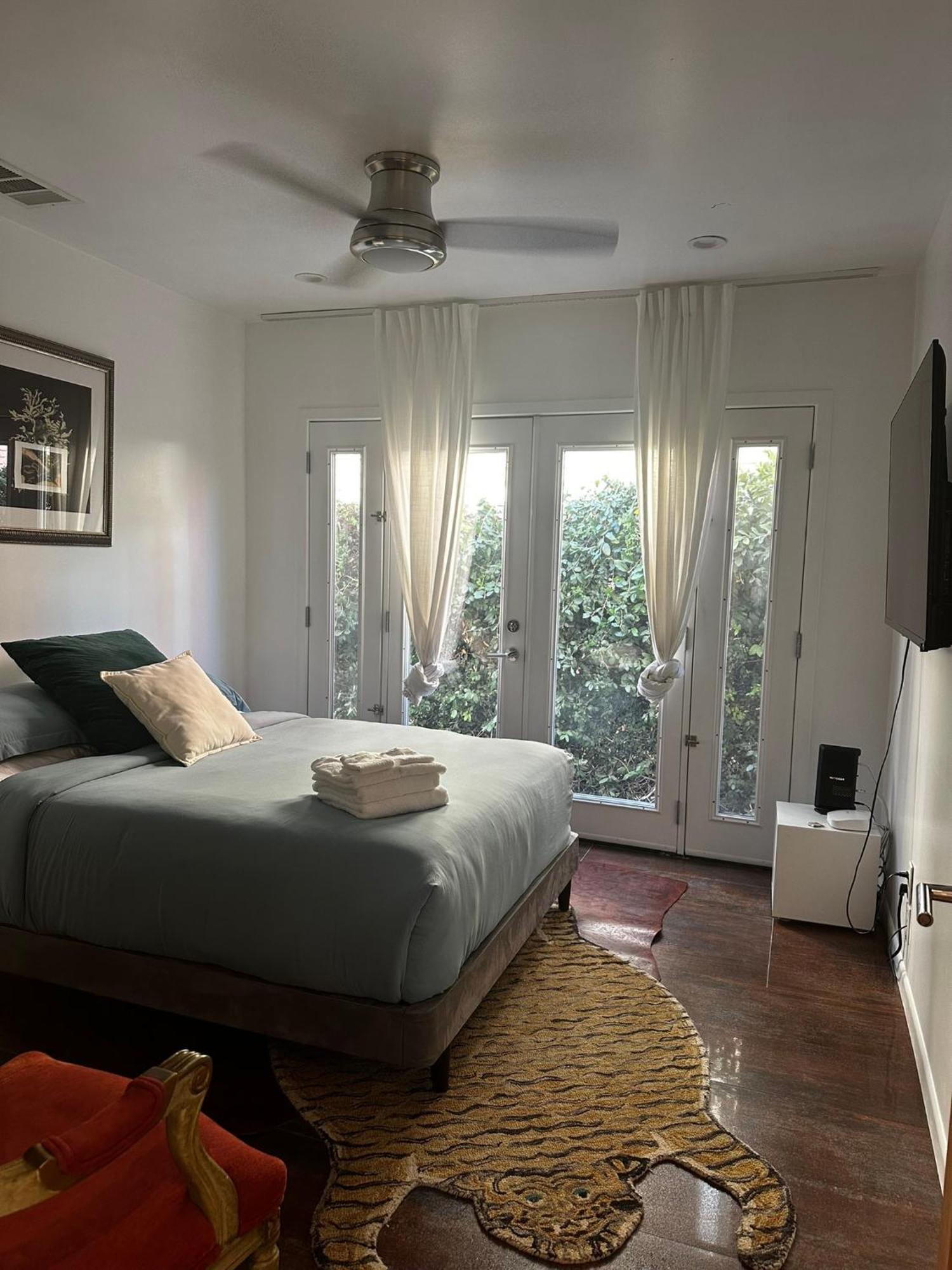 לוס אנג'לס Spacious Resort Getaway @ Echo Park Ranch - Luxury Indoor/ Outdoor Home Steps From Sunset Blvd, Echo Park Lake, Dodgers Stadium מראה חיצוני תמונה